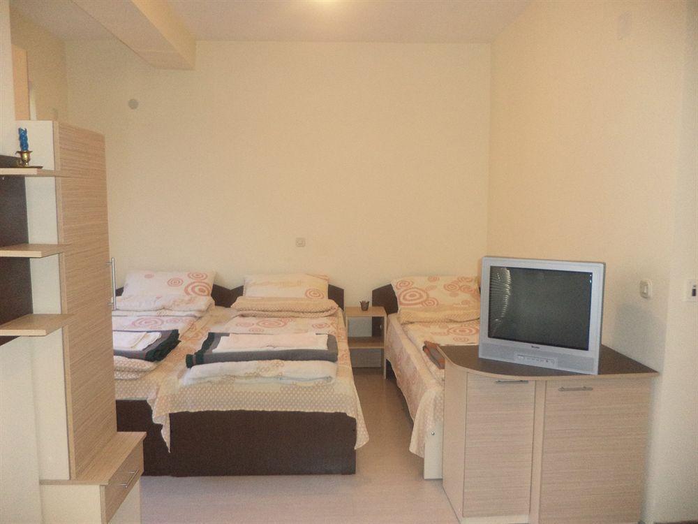 Luccia Apartments - Ohrid City Centre Екстер'єр фото