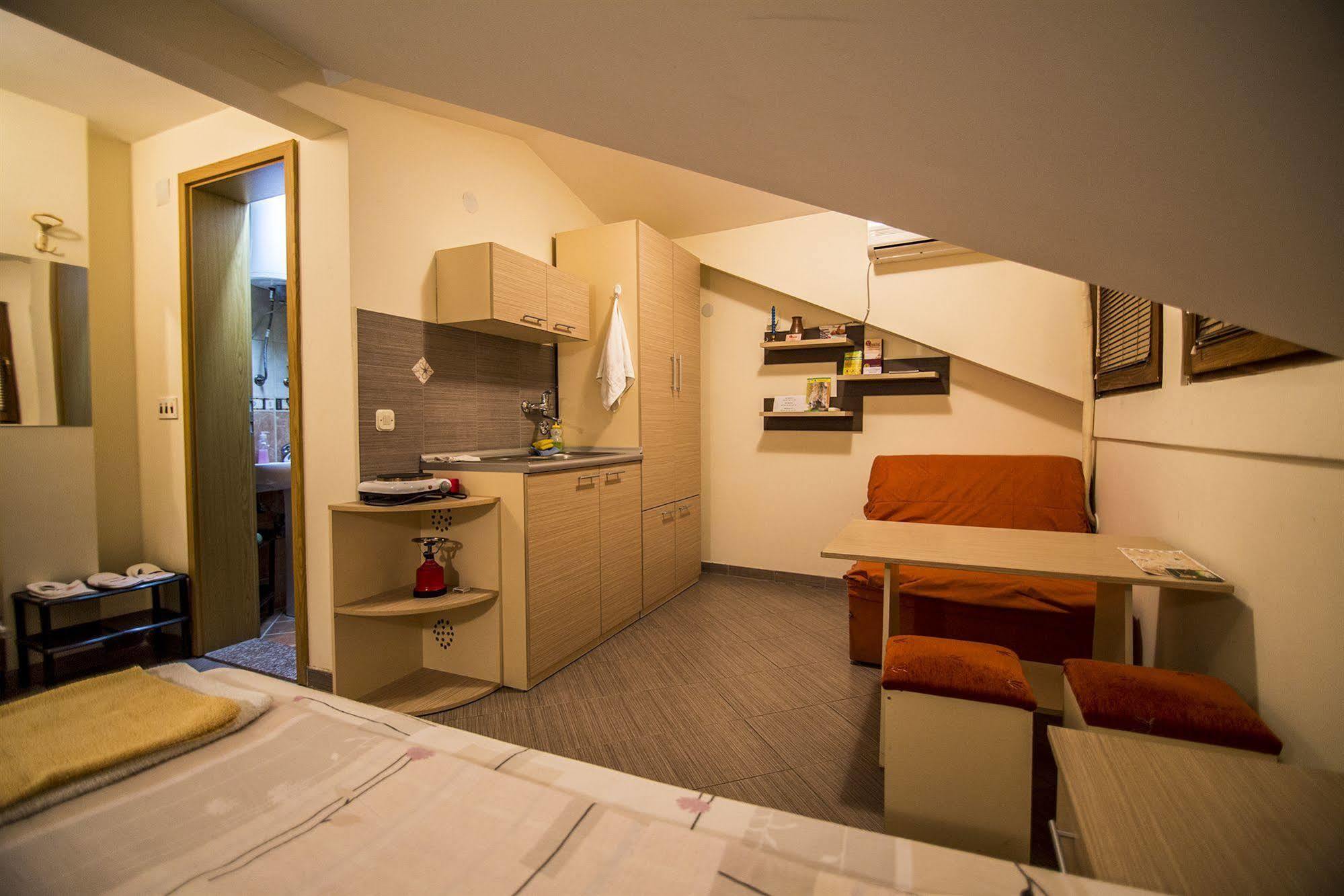 Luccia Apartments - Ohrid City Centre Екстер'єр фото