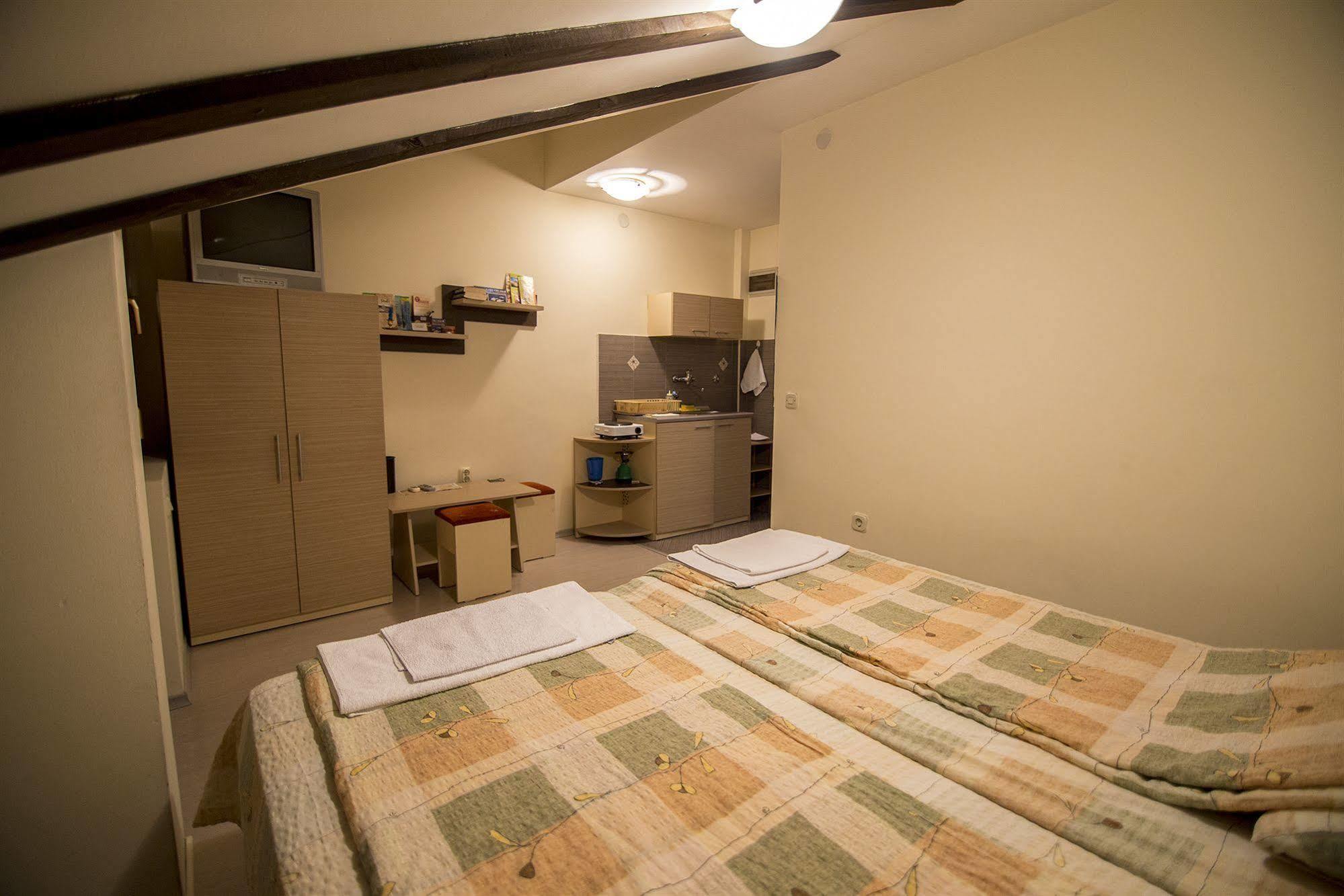 Luccia Apartments - Ohrid City Centre Екстер'єр фото