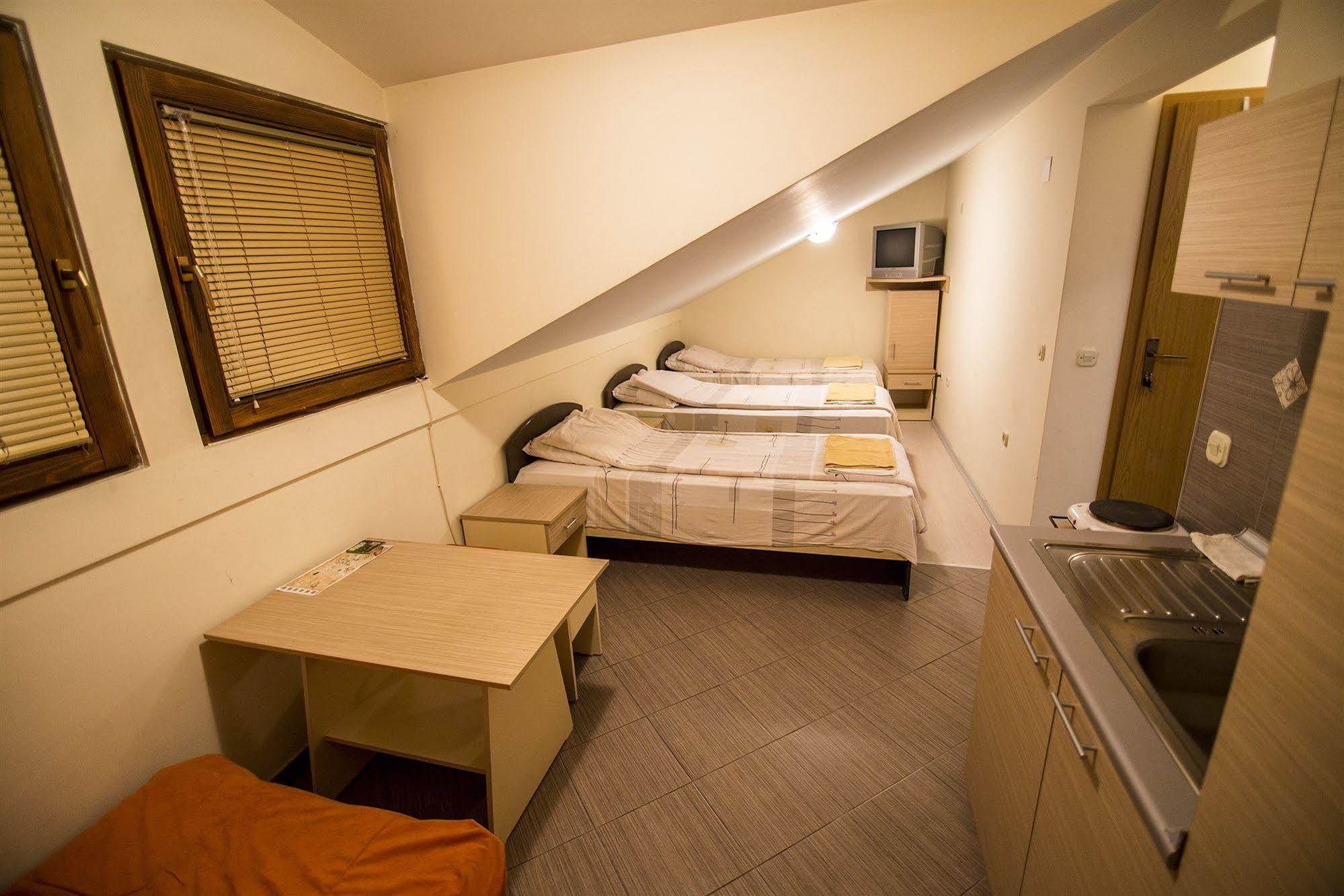 Luccia Apartments - Ohrid City Centre Екстер'єр фото