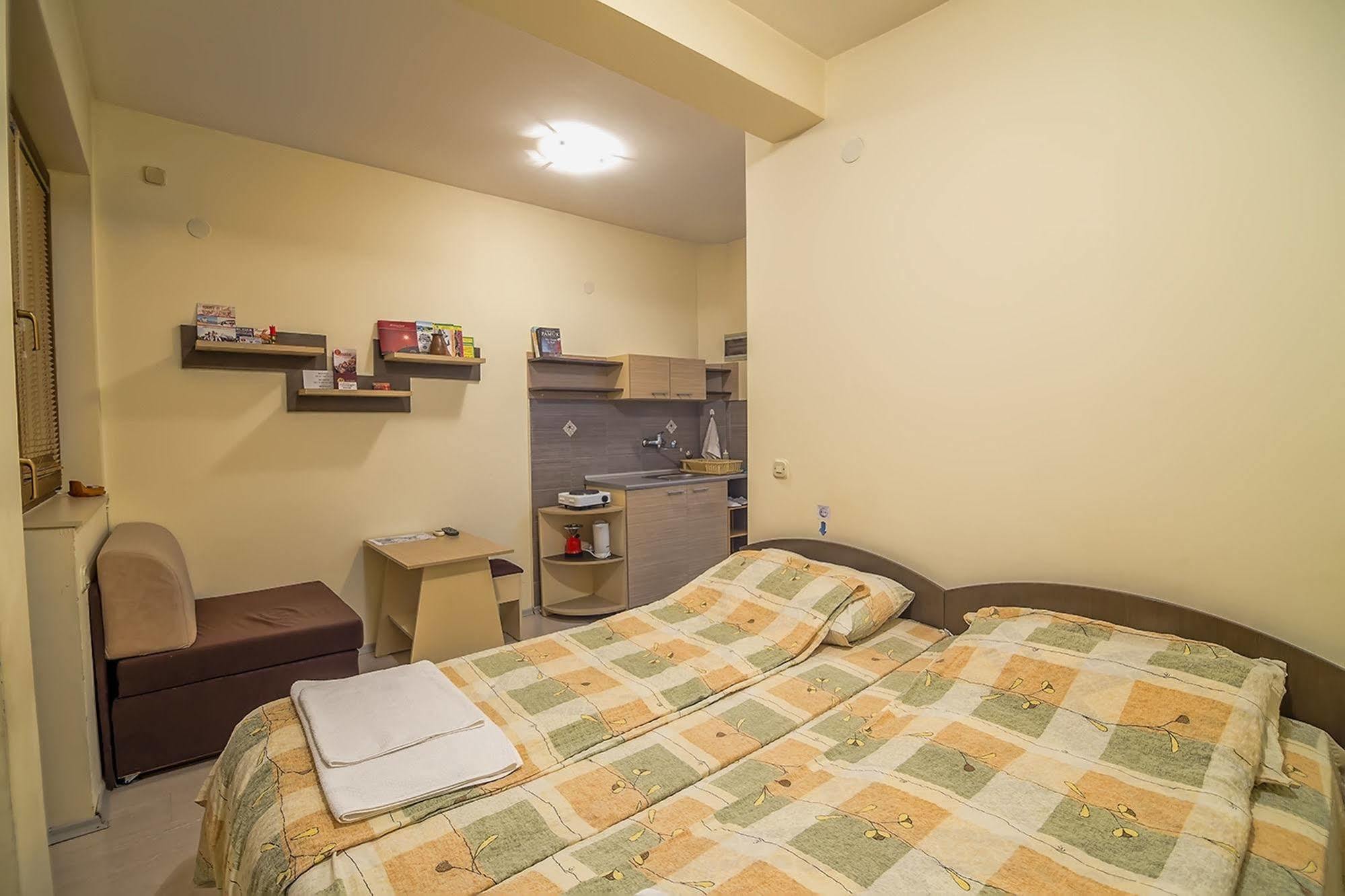 Luccia Apartments - Ohrid City Centre Екстер'єр фото